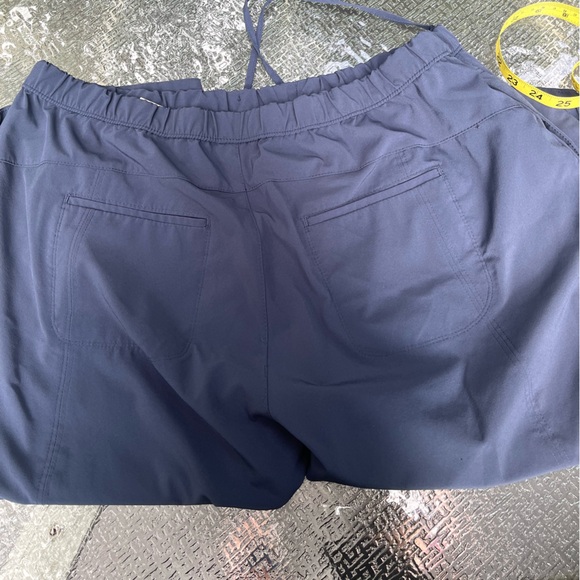 Lee active performance gray capris size 16 - Picture 7 of 7